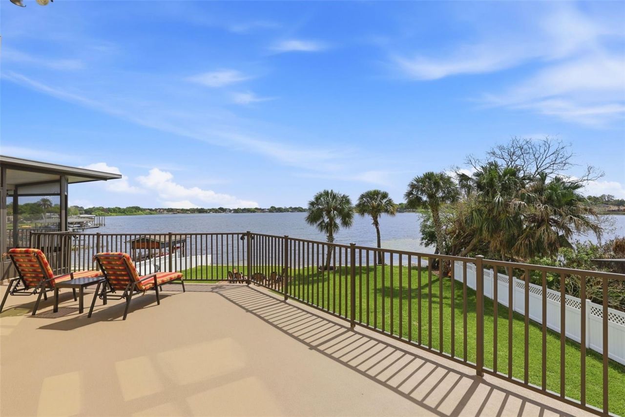381 Prairie Lake Cove, Altamonte Springs, FL 32701 Photo