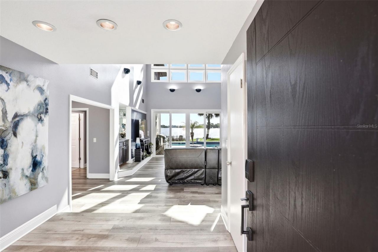 381 Prairie Lake Cove, Altamonte Springs, FL 32701 Photo