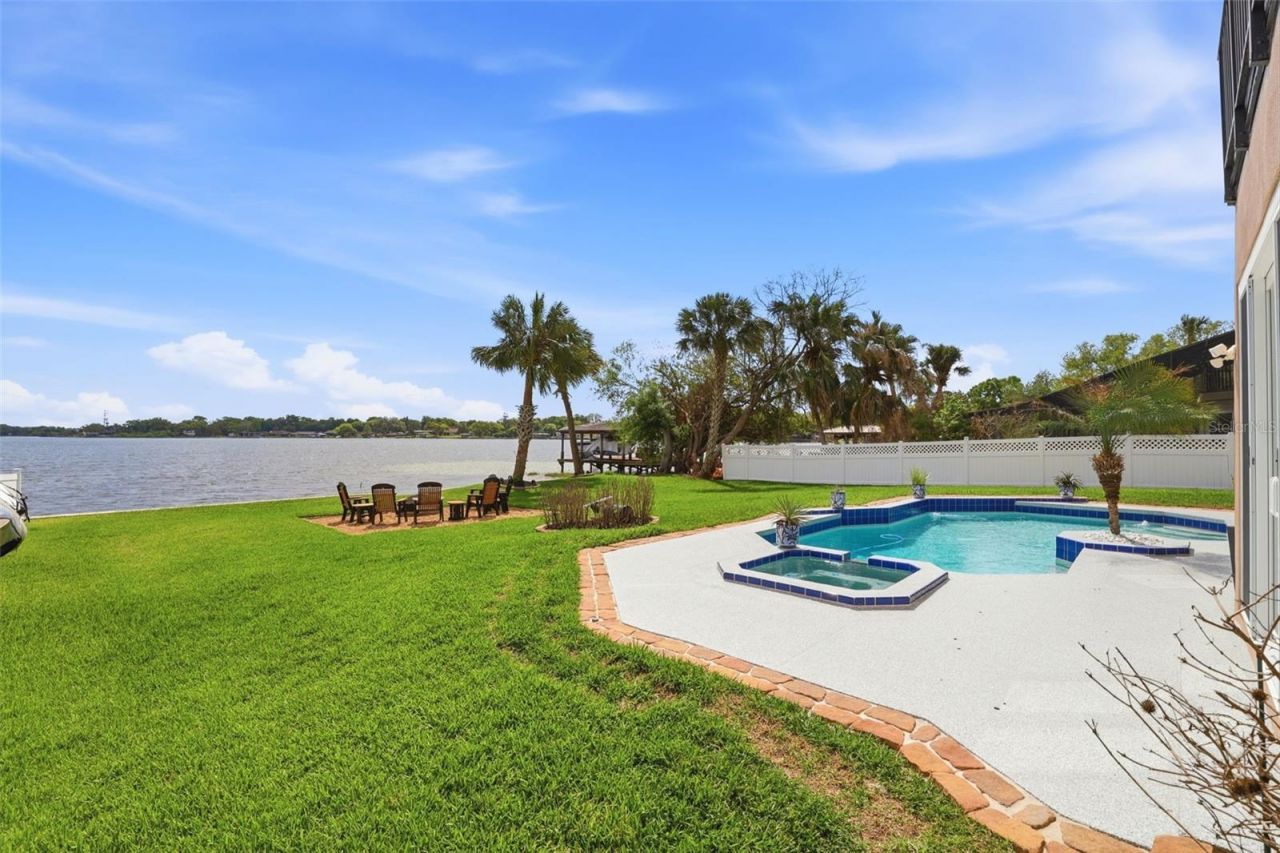 381 Prairie Lake Cove, Altamonte Springs, FL 32701 Photo