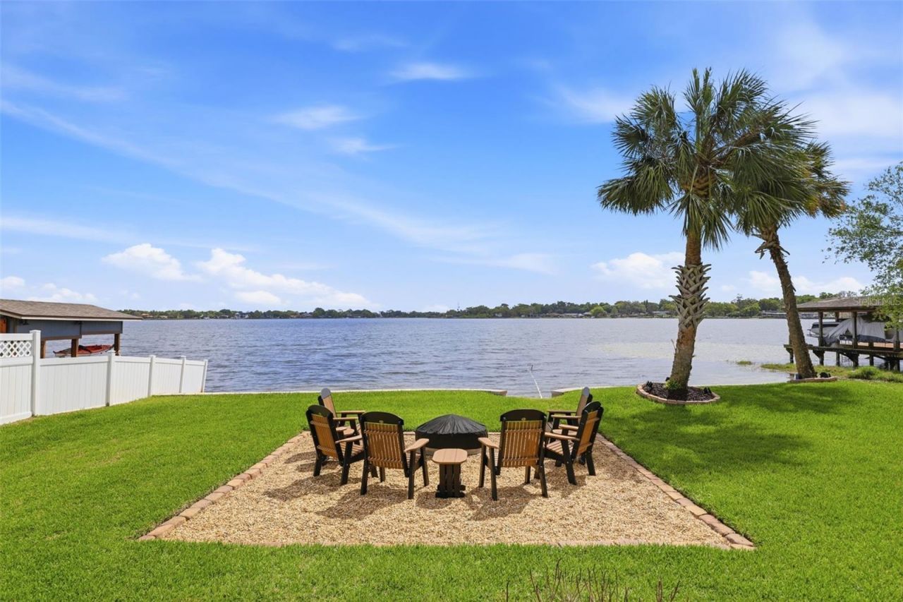 381 Prairie Lake Cove, Altamonte Springs, FL 32701 Photo