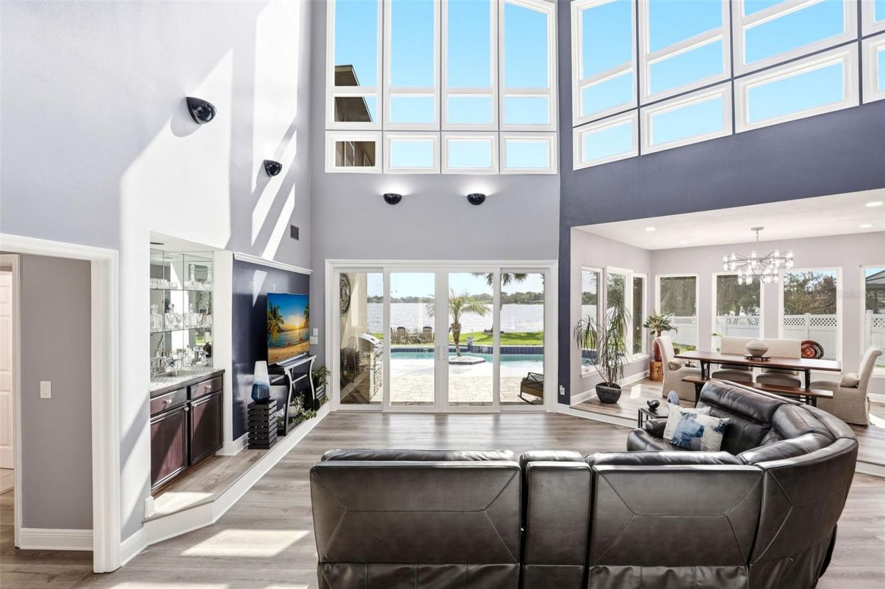 381 Prairie Lake Cove, Altamonte Springs, FL 32701 Photo