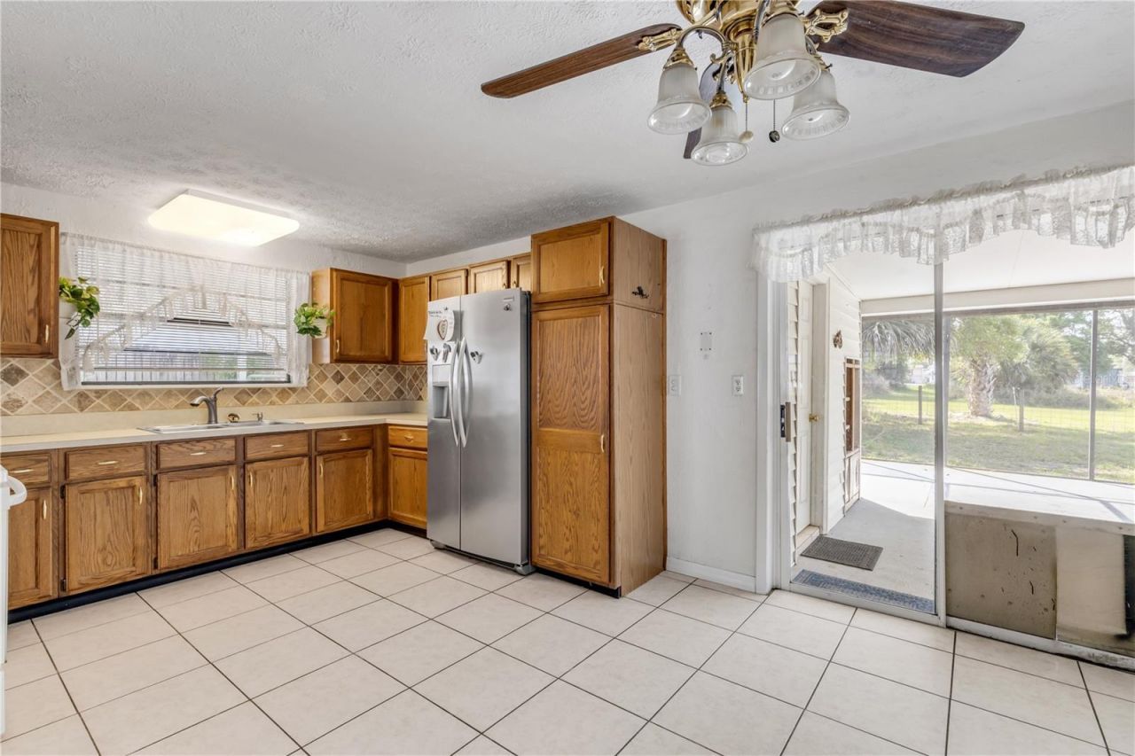 114 W Pine Bluff Street, Edgewater, FL 32132 Photo