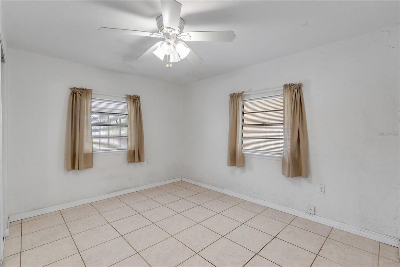 114 W Pine Bluff Street, Edgewater, FL 32132 Photo