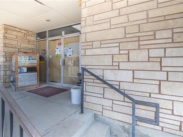 114 E Benton Street, Windsor, MO 65360