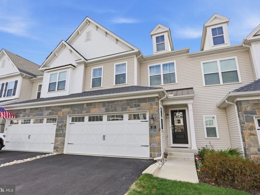 12 Spring Mill Road, Warminster, PA 18974 Main Photo