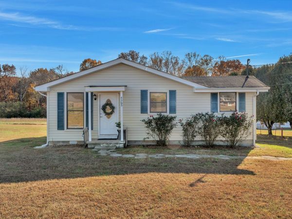 4365 Mount Sharon Rd , Greenbrier, TN 37073