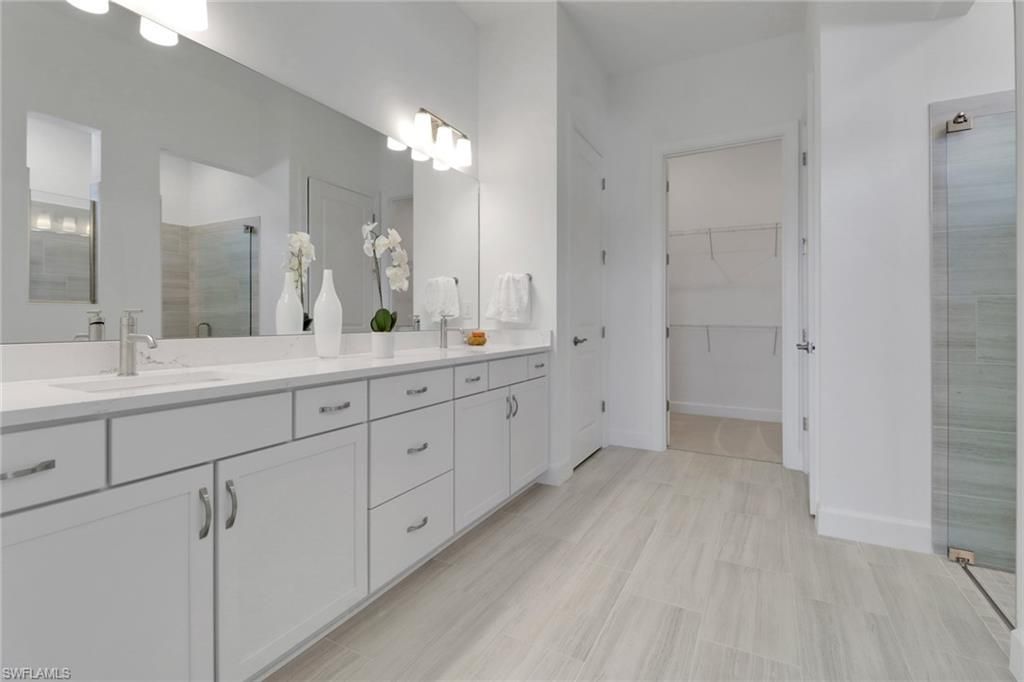 1856 Terreno Blvd, Naples, FL 34120 Photo