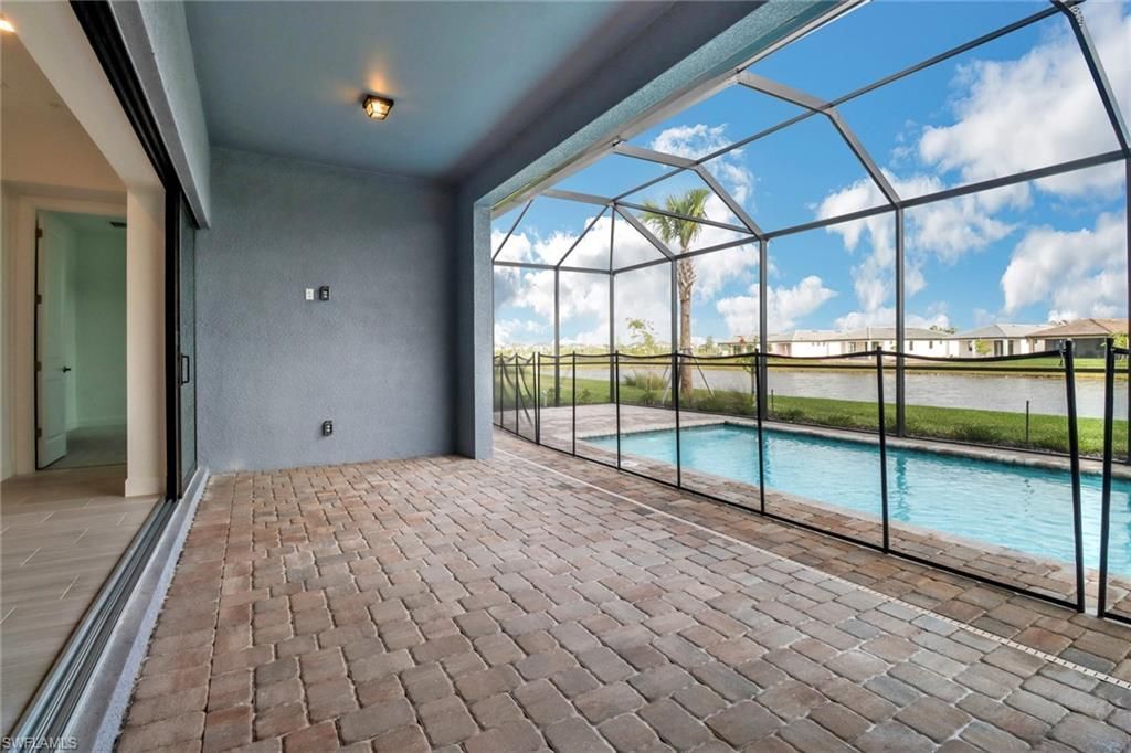 1856 Terreno Blvd, Naples, FL 34120 Photo