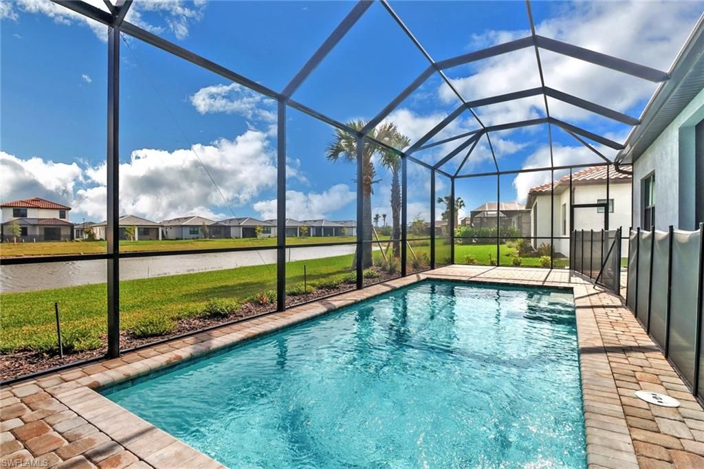 1856 Terreno Blvd, Naples, FL 34120 Photo