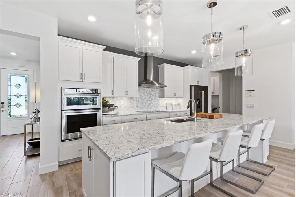 1856 Terreno Blvd, Naples, FL 34120 Photo