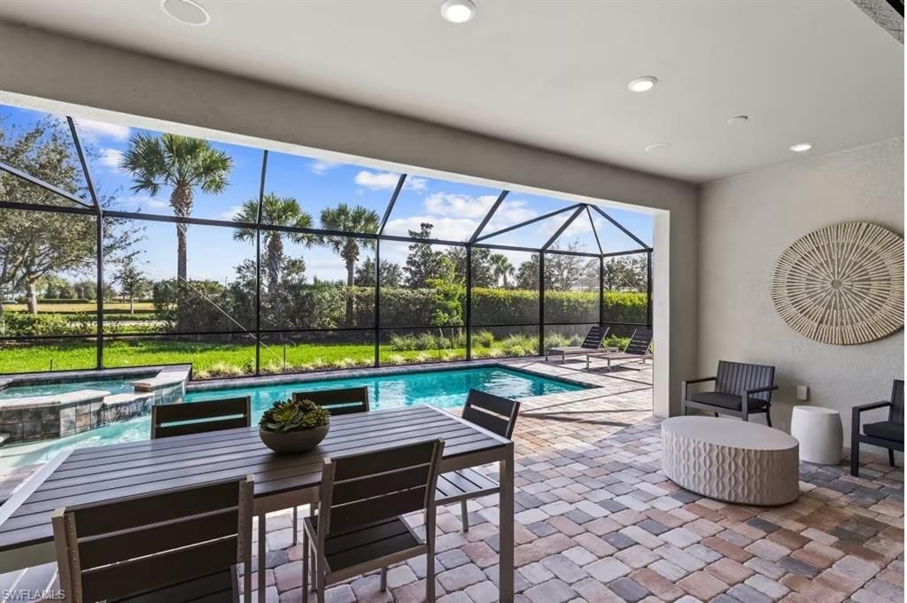 1856 Terreno Blvd, Naples, FL 34120 Photo