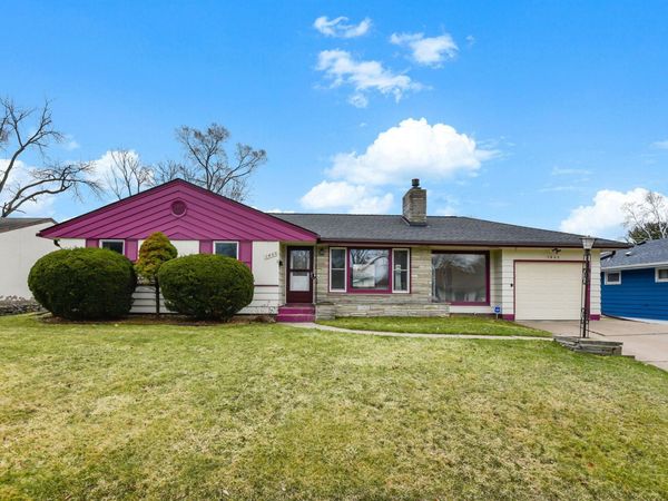 1460 Arlington Avenue E, Saint Paul, MN 55106