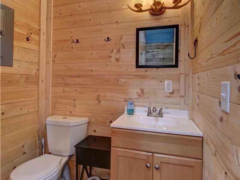 2684 Bern Drive, Millersburg, OH 44654 Photo 33