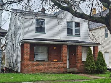 3102 Searsdale Avenue, Cleveland, OH 44109