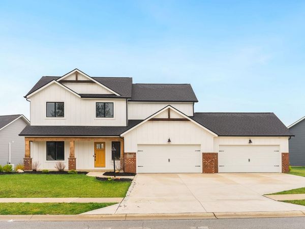 14981 Leo Creek Boulevard, Leo, IN 46765