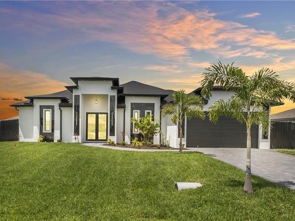 1306 NE 1st AVE, CAPE CORAL, FL 33909