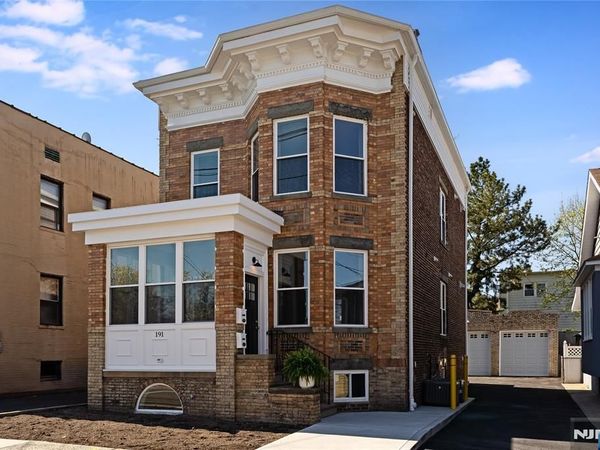 191 Franklin Street, SECAUCUS, NJ 07094