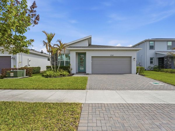 12767 SW Phoenix Drive, Port St. Lucie, FL 34987