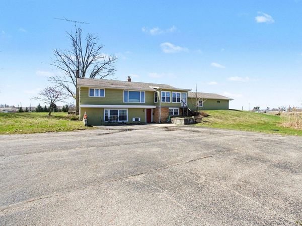 04950 Cecilia Drive, South Haven, MI 49090