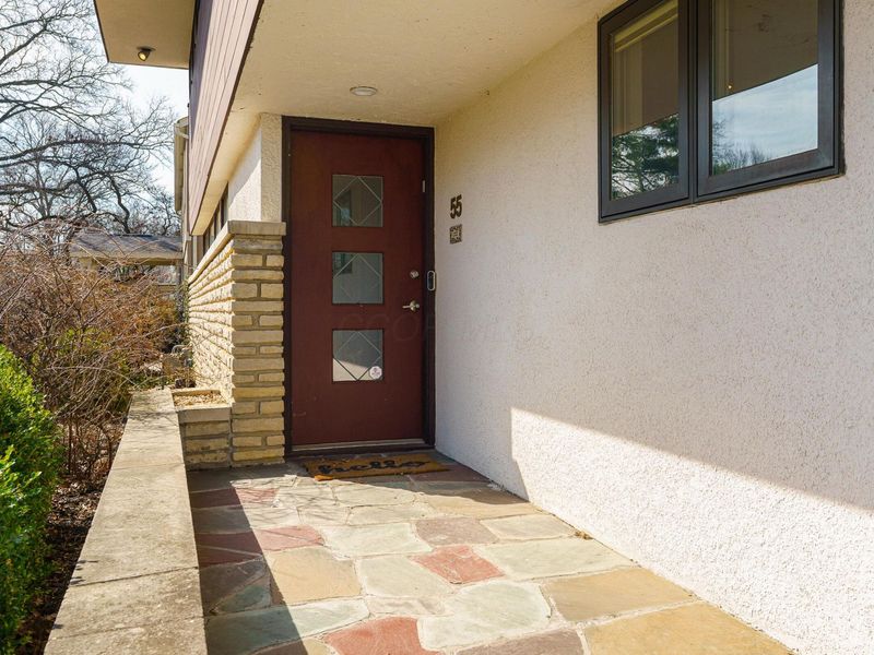 55 S Merkle Road , Columbus, OH 43209 Photo 3