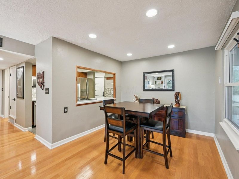 1439 Cliff Court, Unit 65, Columbus, OH 43204 Photo 11