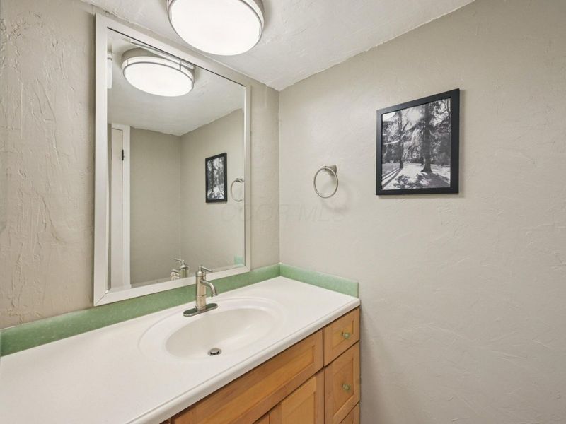 1439 Cliff Court, Unit 65, Columbus, OH 43204 Photo 30