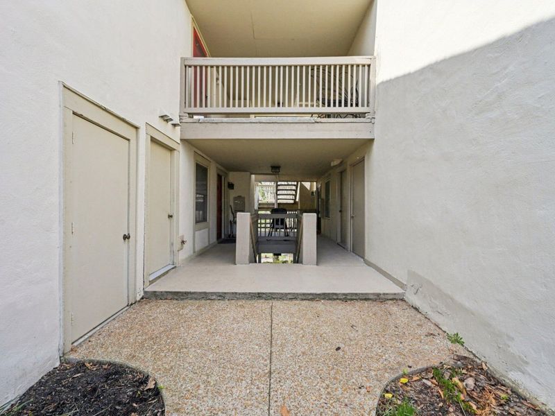 1439 Cliff Court, Unit 65, Columbus, OH 43204 Photo 4