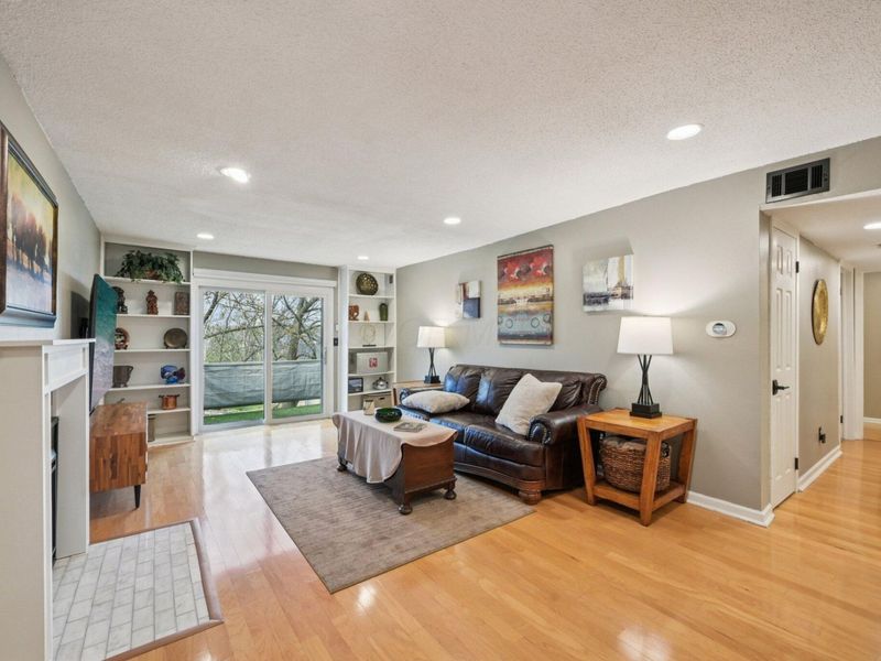 1439 Cliff Court, Unit 65, Columbus, OH 43204 Photo 6