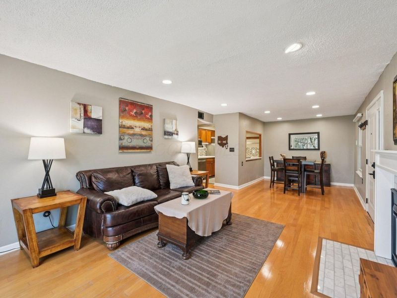 1439 Cliff Court, Unit 65, Columbus, OH 43204 Photo 9