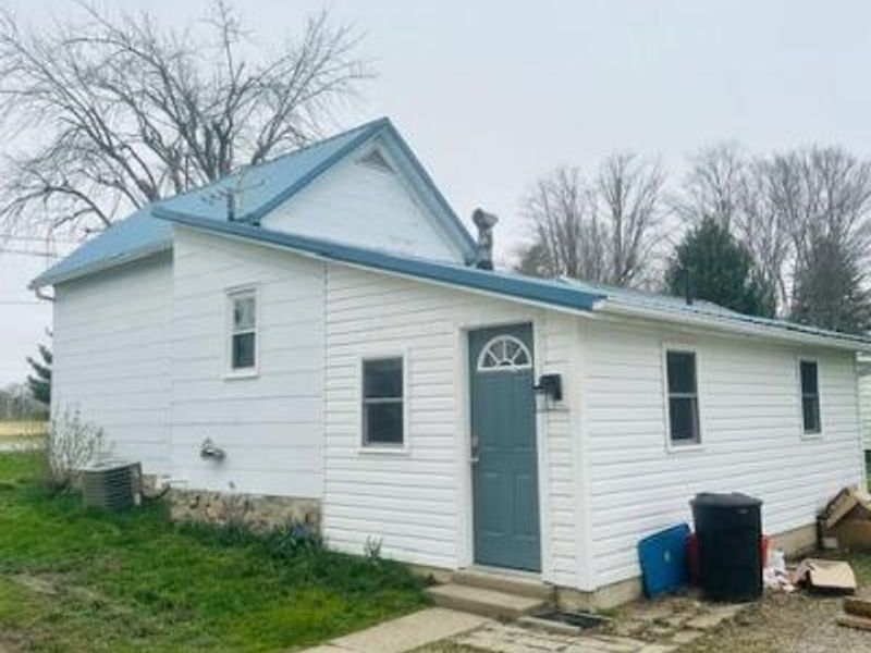 321 S Taylor Street , West Liberty, OH 43357 Photo 5