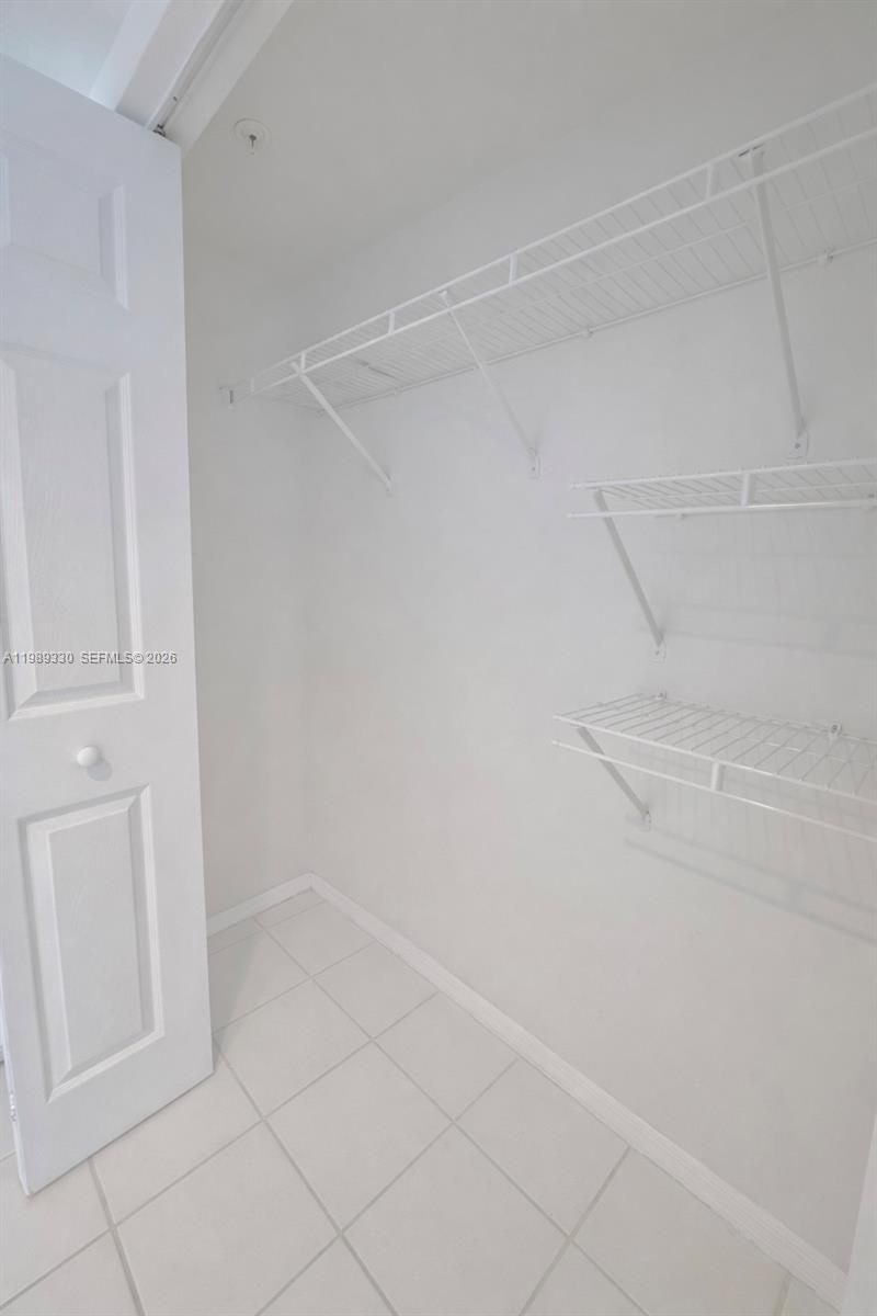 1155 Brickell Bay Dr, Unit 1705, Miami, FL 33131 Photo