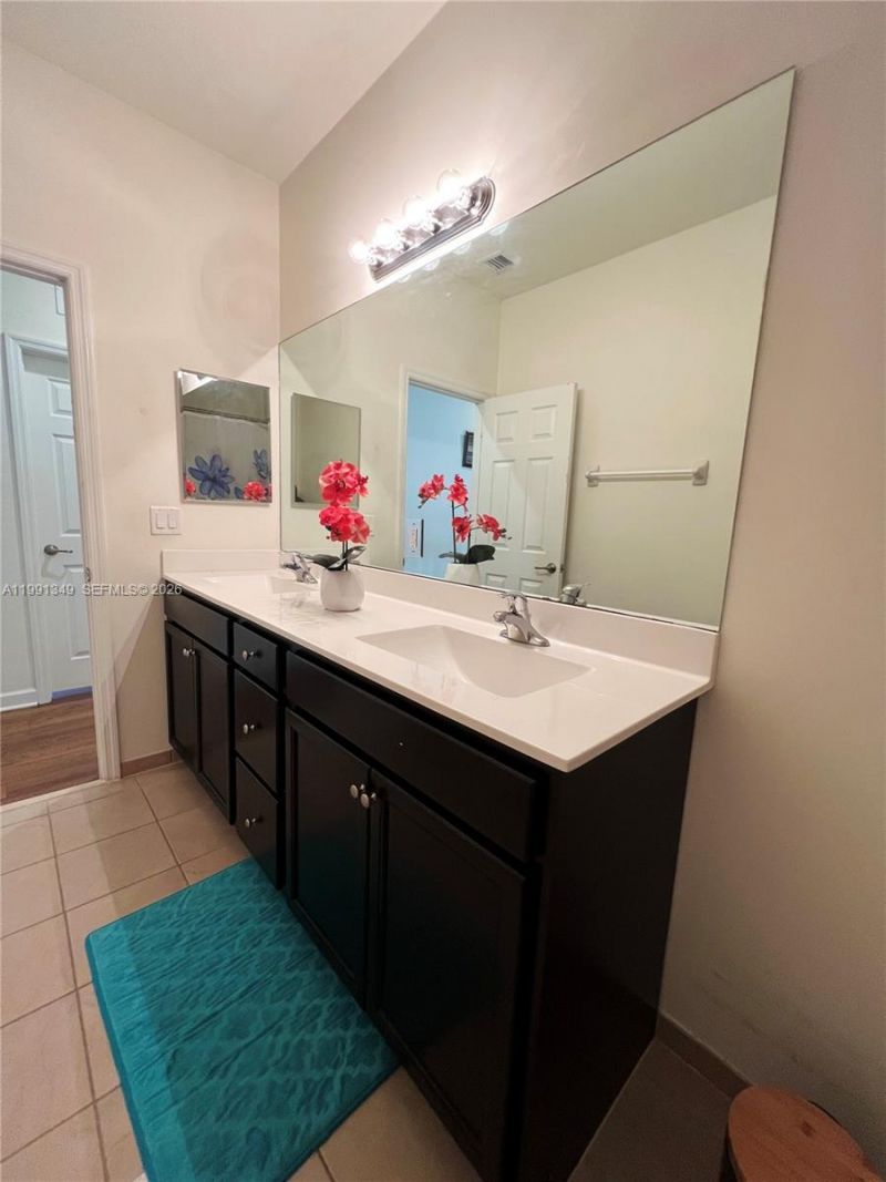 422 SE 34th Ter, Unit 422, Homestead, FL 33033 Photo