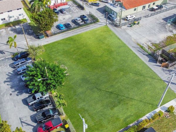 31 NW 4th St , Homestead, FL 33030