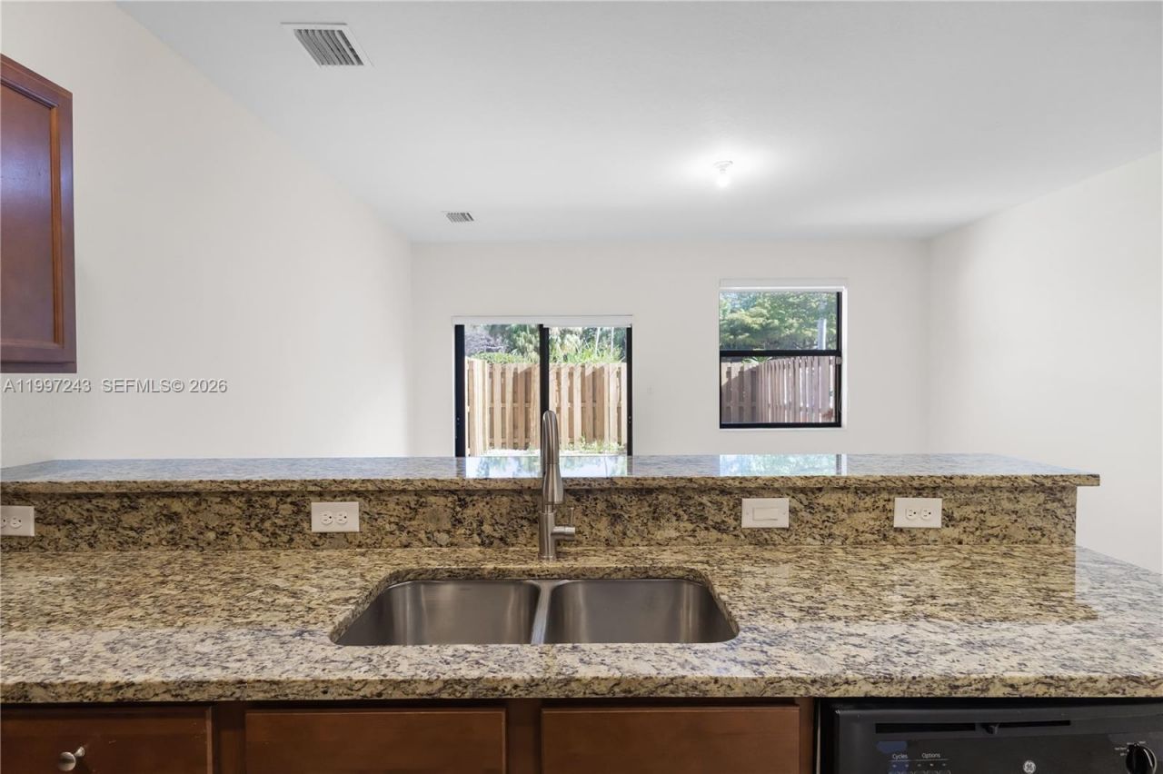 15075 SW 113th Ter , Miami, FL 33196 Photo