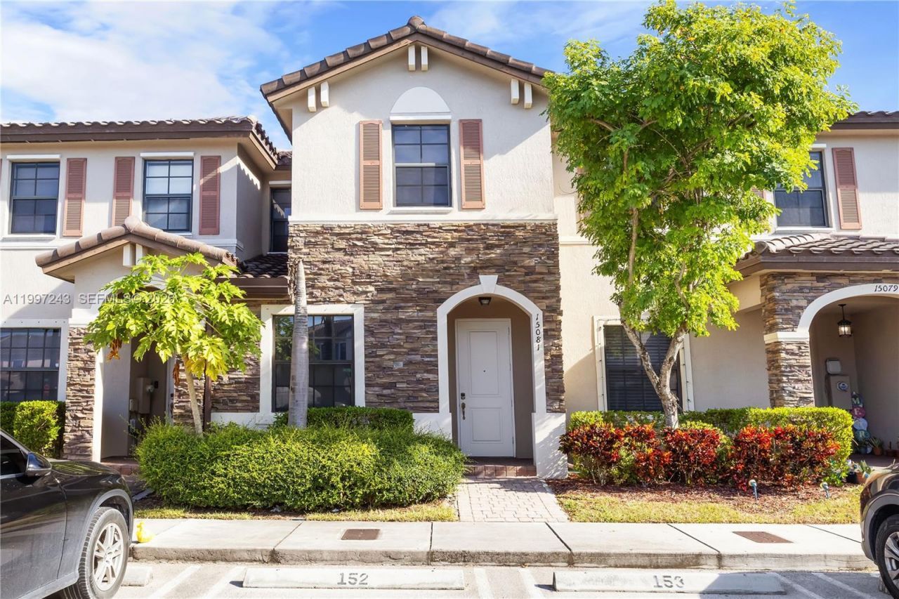 15075 SW 113th Ter, Miami, FL 33196 Photo