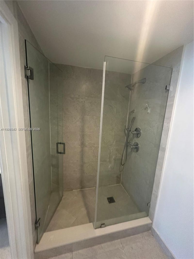 488 NE 18th St, Unit 2005, Miami, FL 33132 Photo