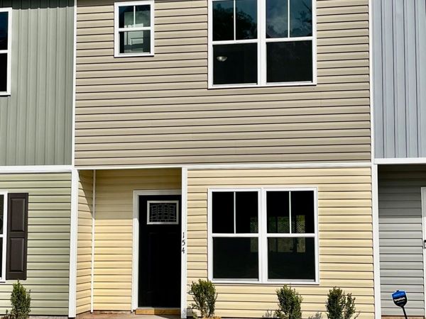 154 Buckhorn Avenue , Holly Ridge, NC 28445