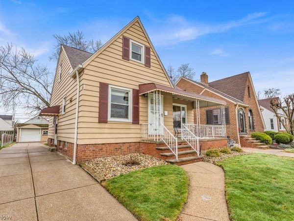 5803 Renwood Drive, Parma, OH 44129