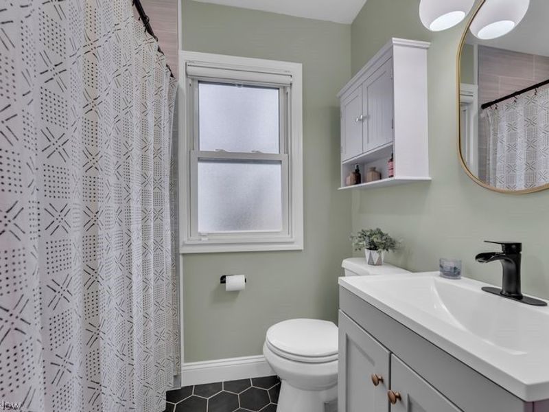 5803 Renwood Drive, Parma, OH 44129 Photo 16