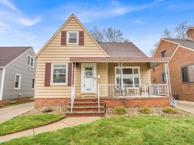 5803 Renwood Drive, Parma, OH 44129 Photo 2