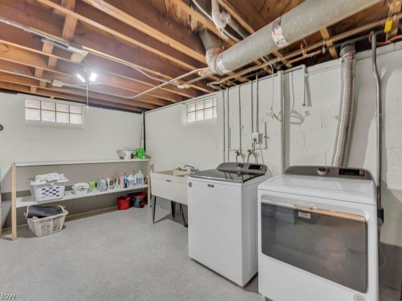 5803 Renwood Drive, Parma, OH 44129 Photo 27