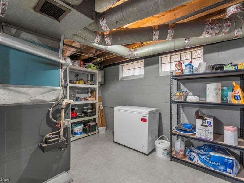 5803 Renwood Drive, Parma, OH 44129 Photo 29