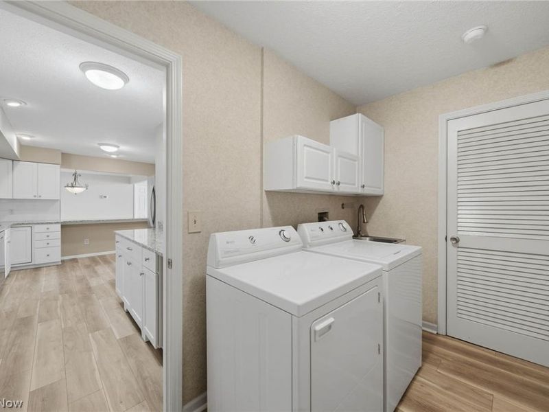 762 Hunters Trail , Unit 105, Akron, OH 44313 Photo 14