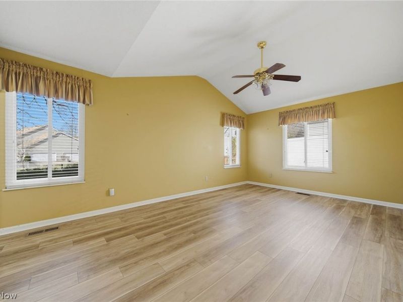 762 Hunters Trail , Unit 105, Akron, OH 44313 Photo 19