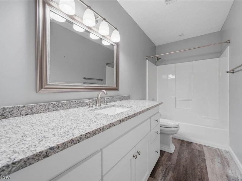 762 Hunters Trail , Unit 105, Akron, OH 44313 Photo 32