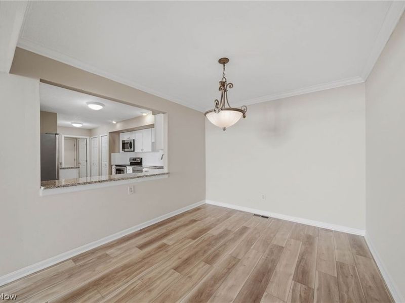 762 Hunters Trail , Unit 105, Akron, OH 44313 Photo 7