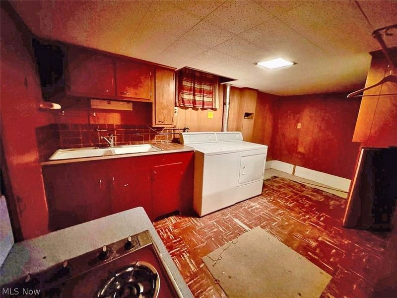 1038 Vincent Boulevard, Alliance, OH 44601 Photo 18