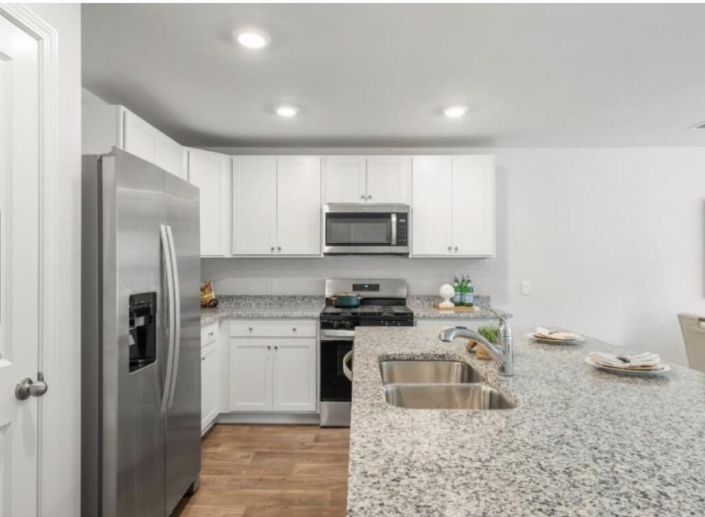 174 Yarrow Way Photo 4