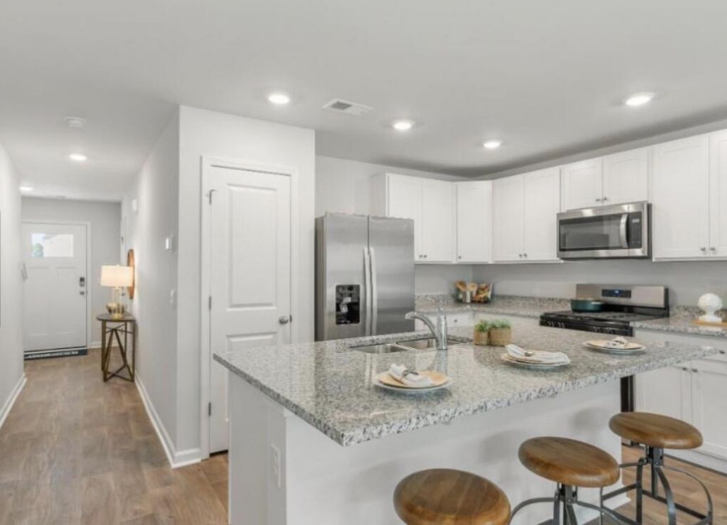 174 Yarrow Way Photo 7