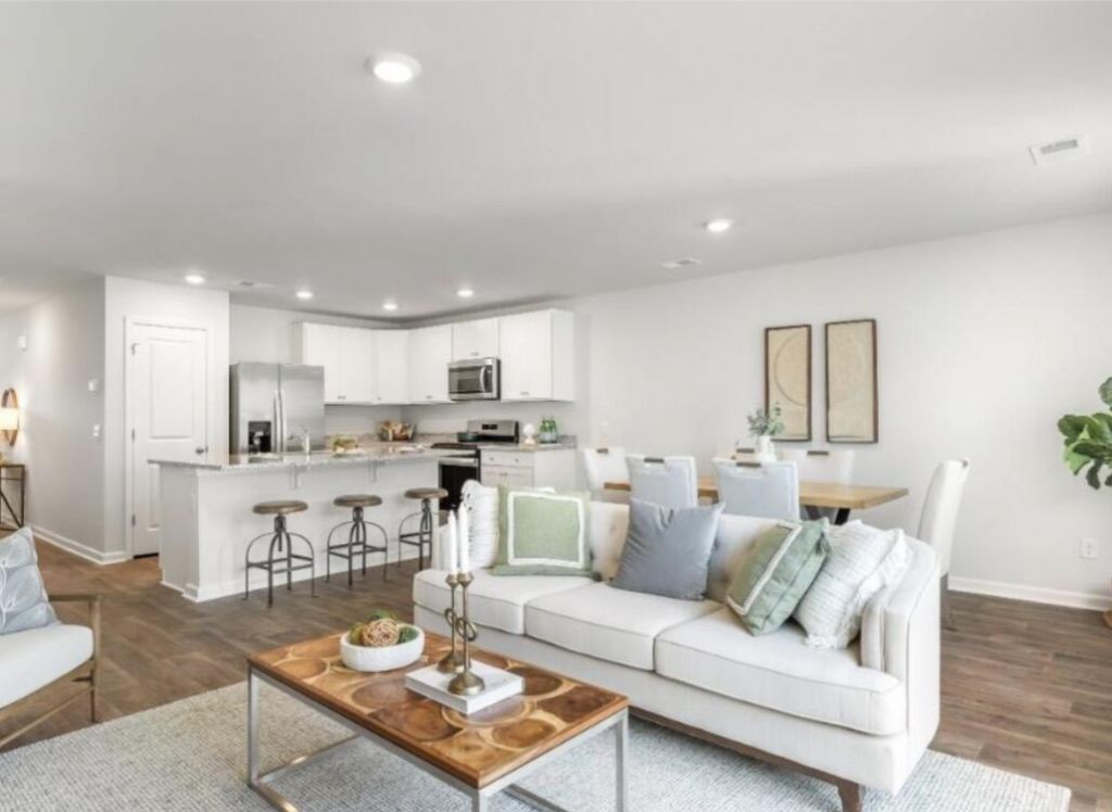 174 Yarrow Way Photo 8